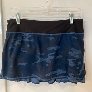 Lululemon camo skirt